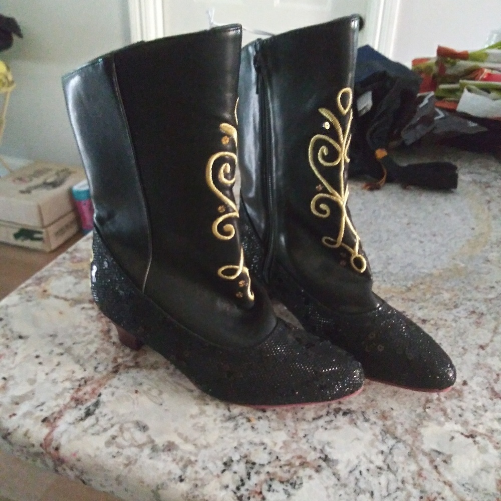 Disney Anna boots